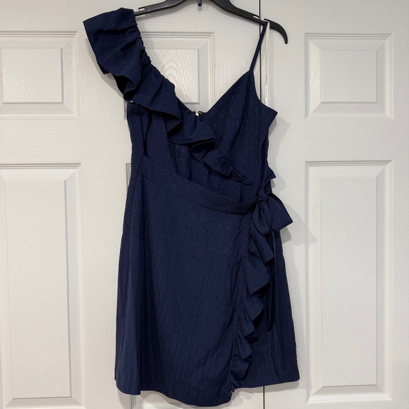 Lilly Pulitzer NWT Lavianna Ruffle Dress  Size 6 - Picture 1 of 7